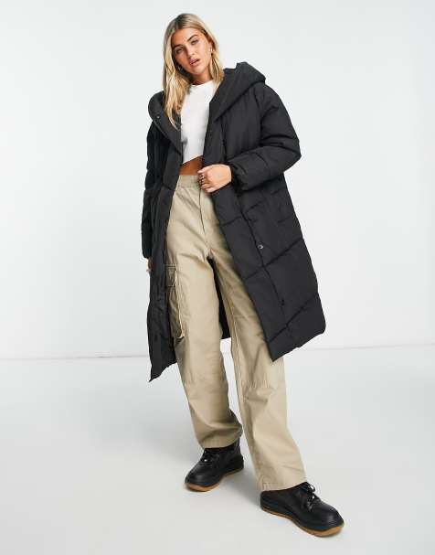 Black long puffer jacket