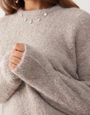 Noisy May Loose Crew Neck Knit Sweater In Brown