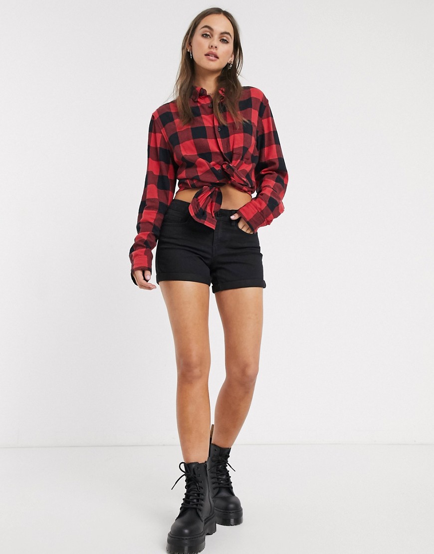Noisy May Lucy denim roll up shorts-Black