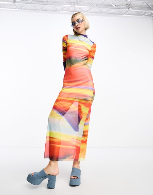 Noisy May - Maxi jurk van mesh met zonsondergangprint in multi