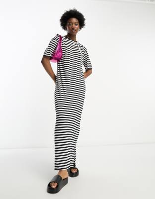 Noisy May maxi t-shirt dress in black & white stripe