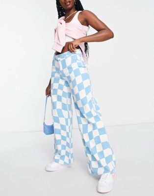 Noisy May Mid Rise A-line Printed Jeans In Blue And White Checkerboard