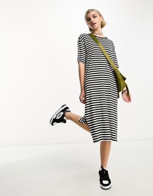 Noisy May midi t-shirt dress in black and white stripe - ASOS Price Checker
