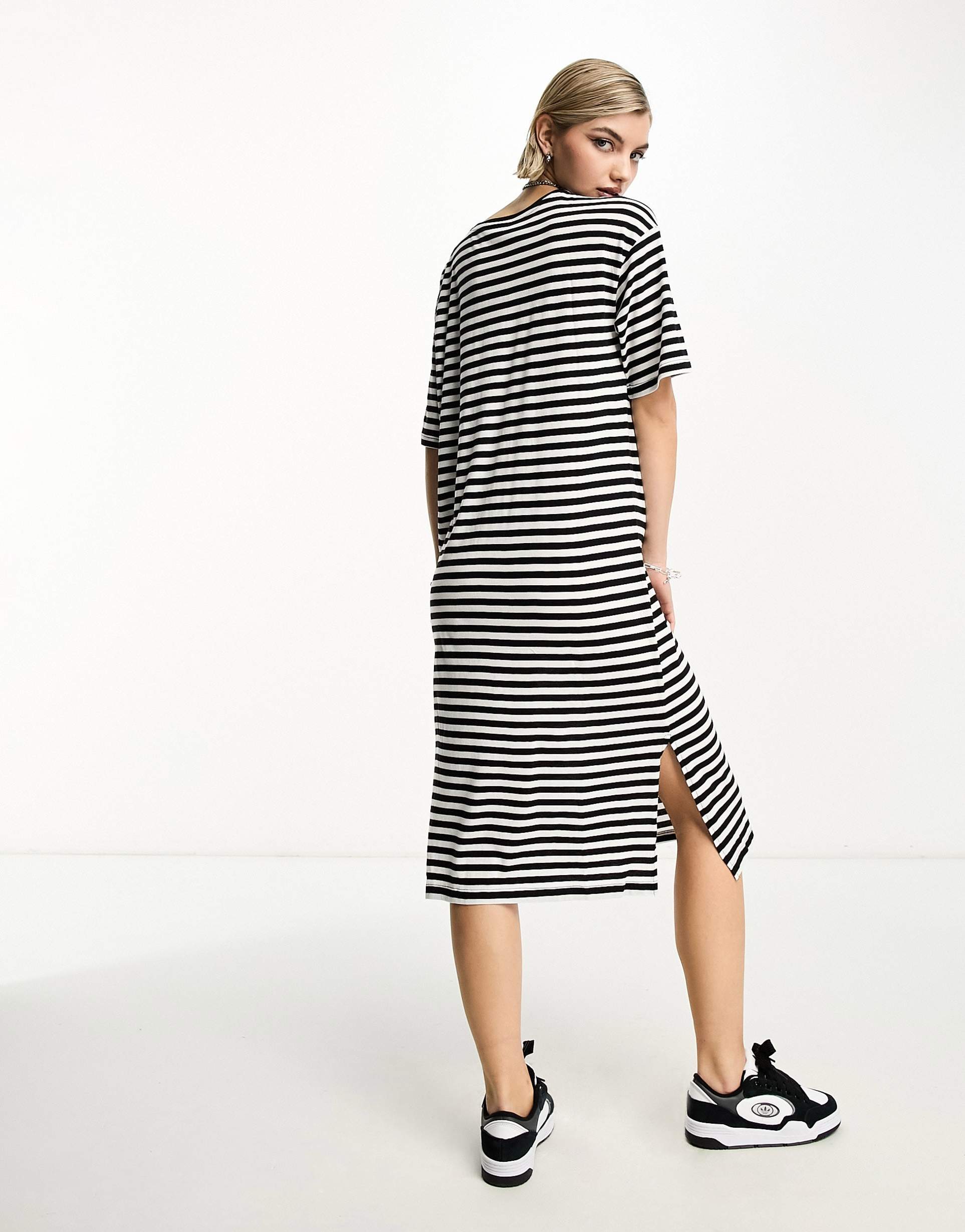 noisy may midi t-shirt dress in black and white stripe