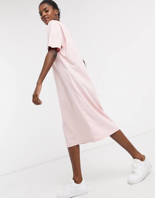 Midi t shirt dress with outlet pockets