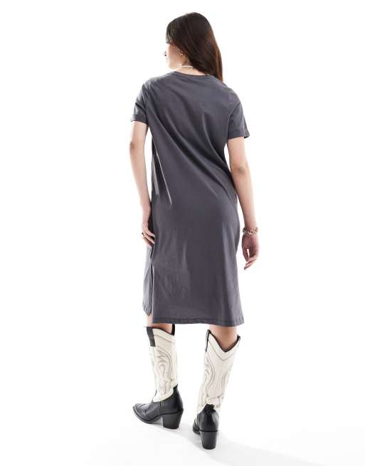 Noisy May midi t-shirt dress with wild print in gray, 2 of 4