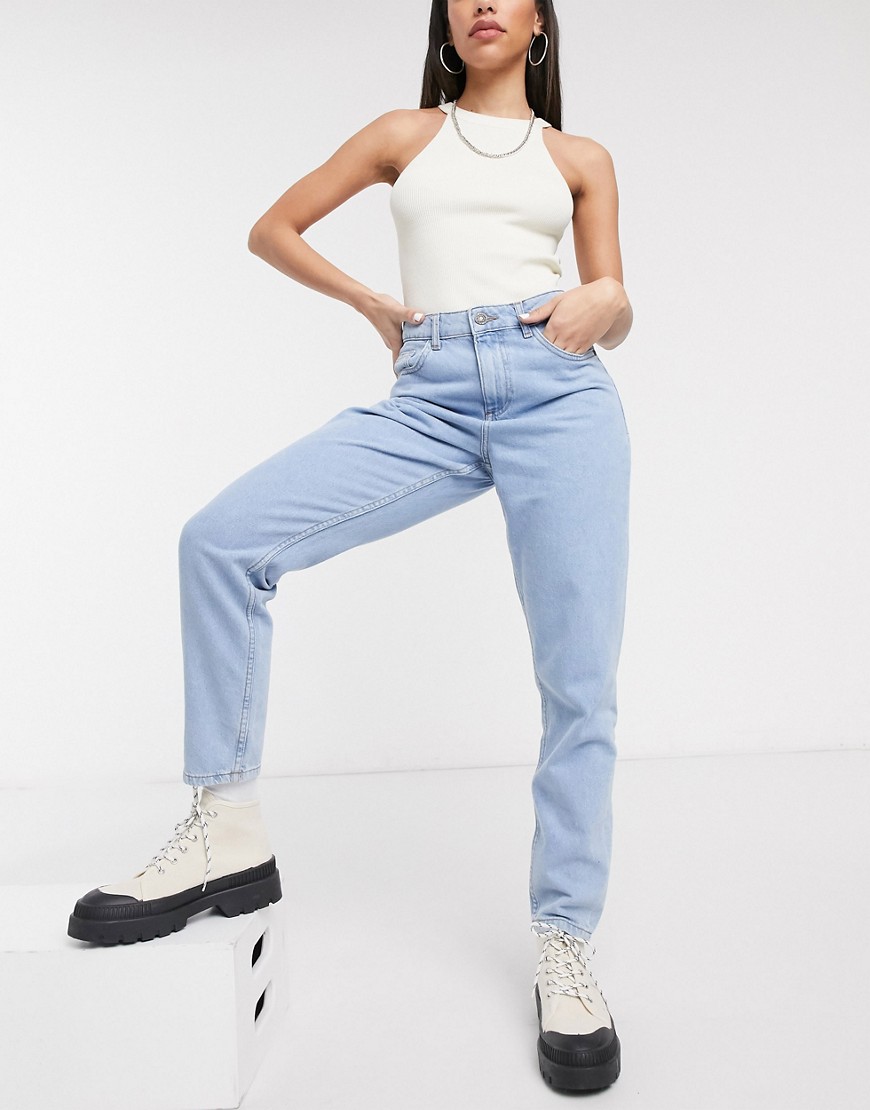 Noisy May mom jeans in light wash-Blues