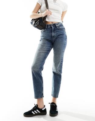 Noisy May Moni High Waisted Straight Jeans In Mid Wash Blue-navy