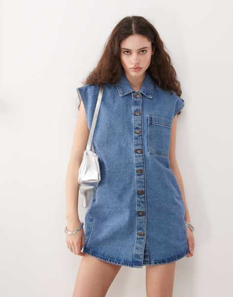 Noisy May - Mouwloze denim mini jurk in middenblauwe wassing - view 1