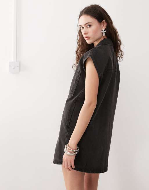 Noisy May - Mouwloze denim mini jurk in zwart met wassing, 4 van 4
