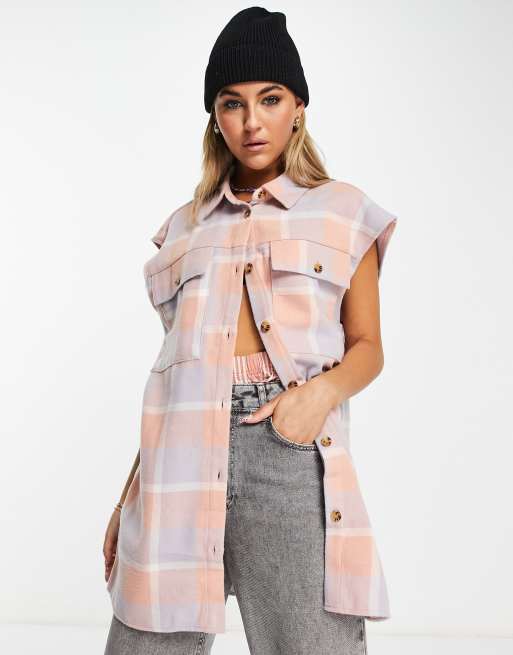 Noisy May - Mouwloze, geruite shacket met lange pasvorm in roze
