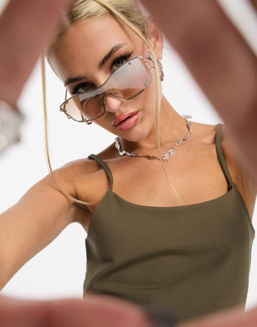 Noisy May – Nahtloses Camisole-Oberteil in Khaki, 3 von 4