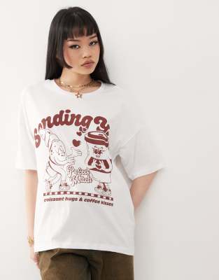 Noisy May - Oversize-T-Shirt in Weiß mit „Coffee"-Textprint