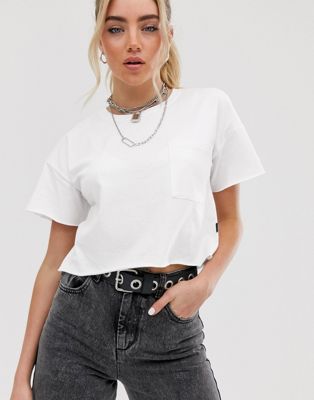 Noisy May - Oversized cropped T-shirt met afhangende schouders in wit