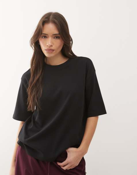 Noisy May oversized drop shoulder t-shirt in black