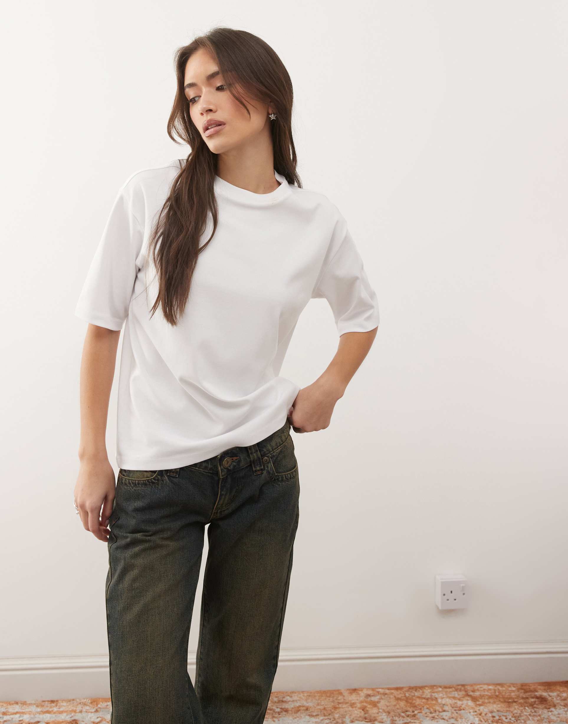 noisy may oversized dropped shoulders t-shirt in white