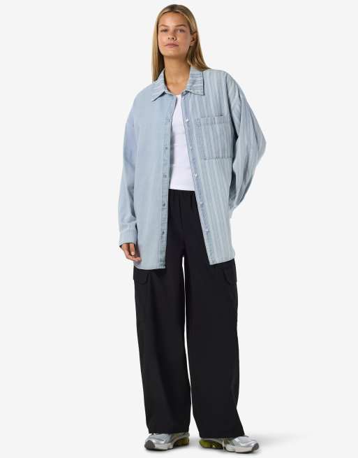 Noisy May oversized overhemd met lange mouwen in middenblauw denim, 2 van 7