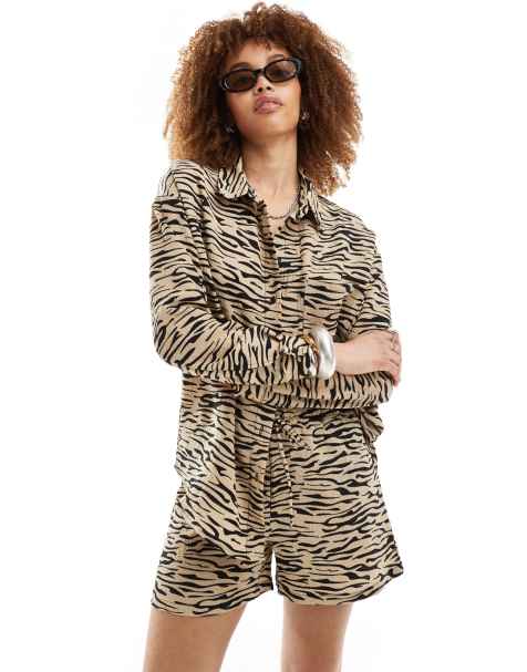 Noisy May oversized shirt in beige zebra print - part of a set - view 1
