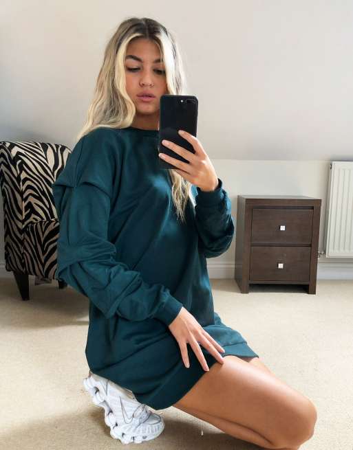 Green oversized best sale sweater dress