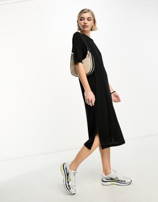 Noisy May Oversized T-shirt Dress In Black