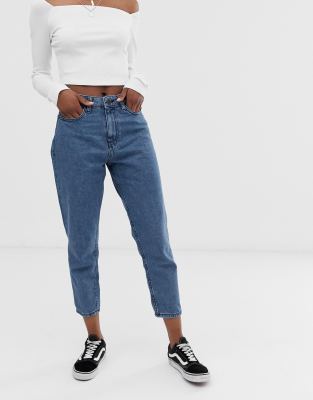 ankle grazer mom jeans