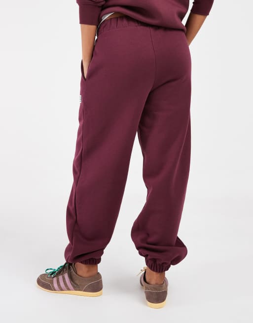 Noisy May Petite - conjunto de jogger con bajos vueltos en ciruela, 5 de 5
