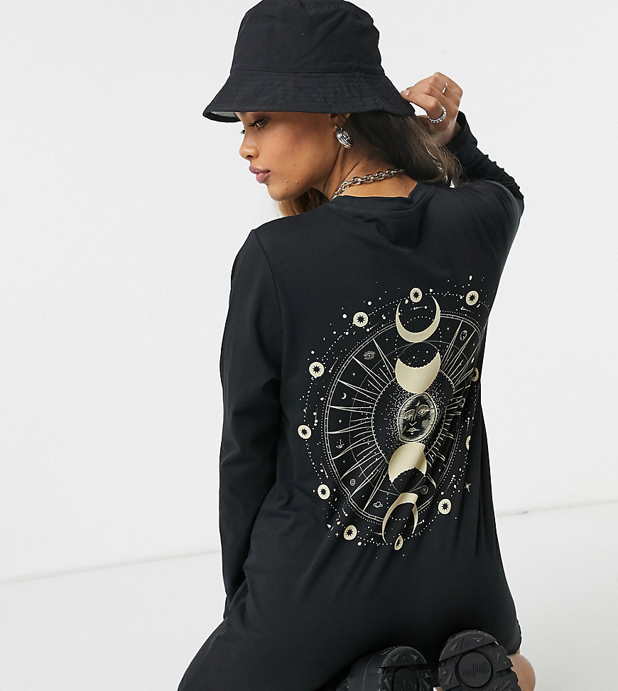 Noisy May Petite exclusive oversized mini T-shirt dress with cosmic motif in black