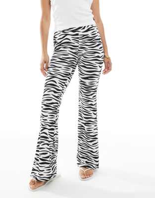 Noisy May Petite Flare Leggings