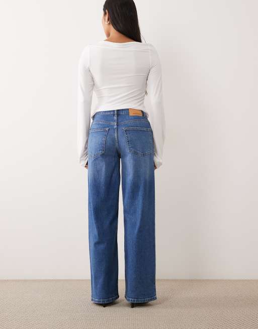 Noisy May Petite Kenzie Mid-Rise Wide-Leg-Jeans in Mittelblau-Denim, 3 von 5