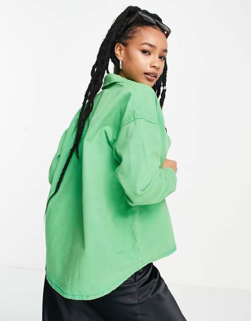Noisy May Petite - Lichtgewicht overshirt van denim in felgroen, 2 van 4