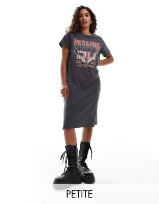 midi t-shirt dress with wild print in gray