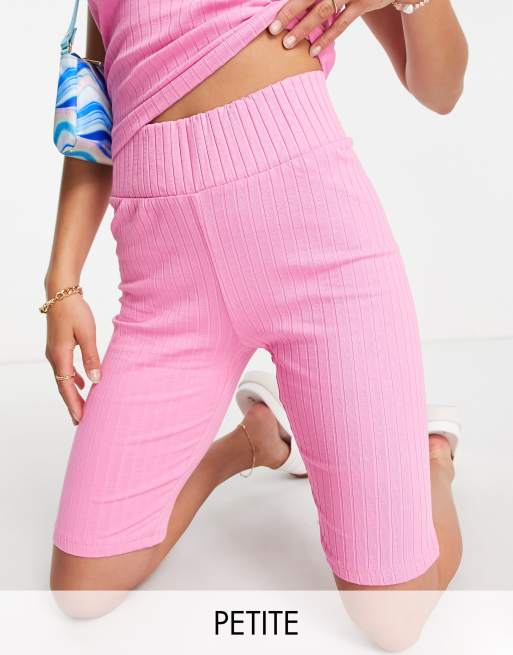 Noisy May Petite - Ribstrikkede leggingsshorts i lyserød