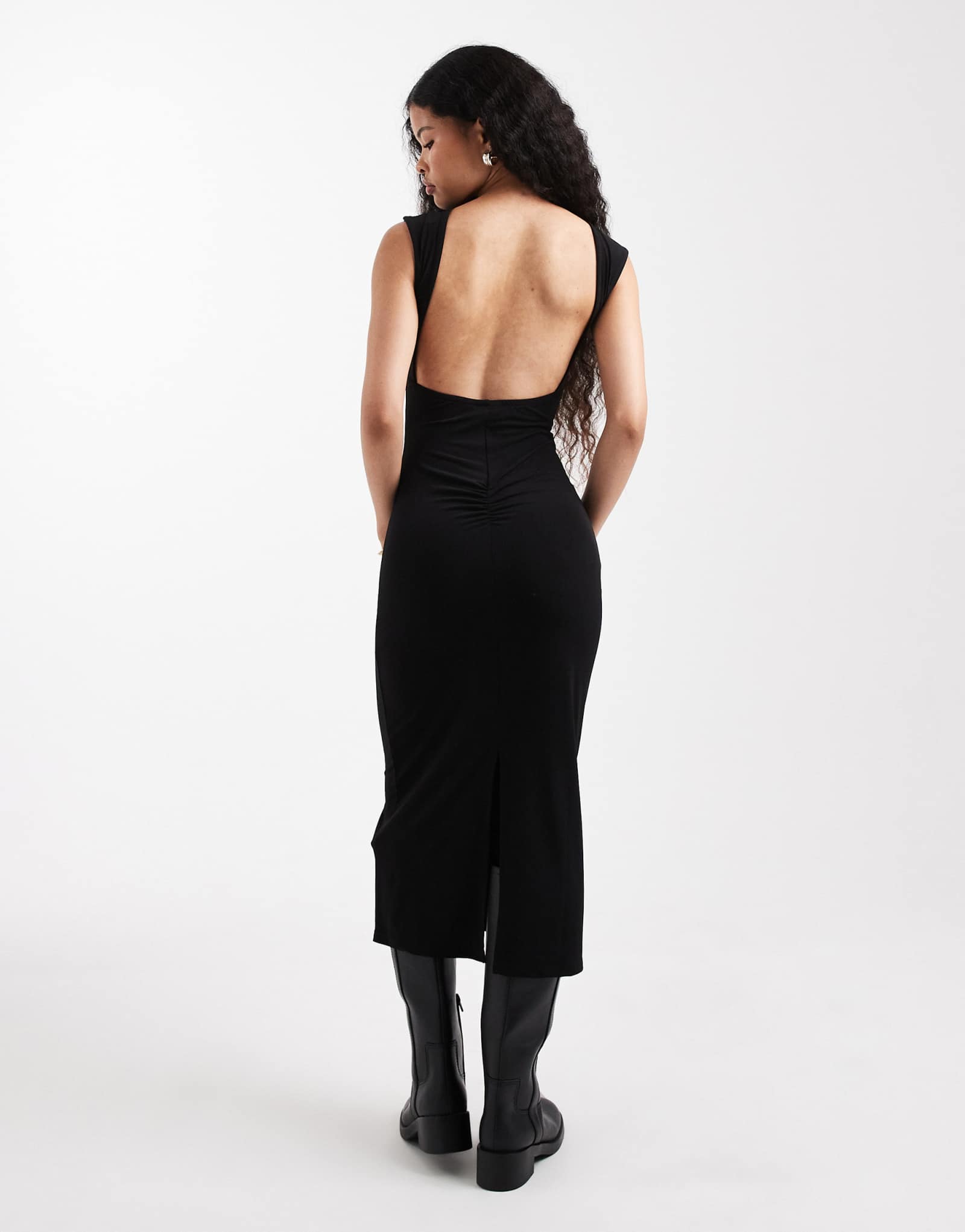 Черное макси-платье без рукавов Noisy May с миниатюрными рюшами