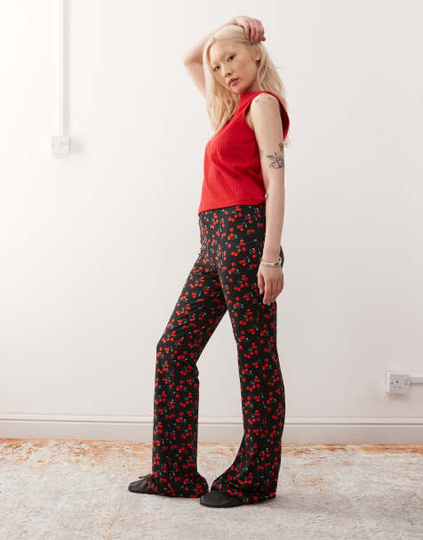 Noisy May Petite flare trouser in cherry print  - BLACK
