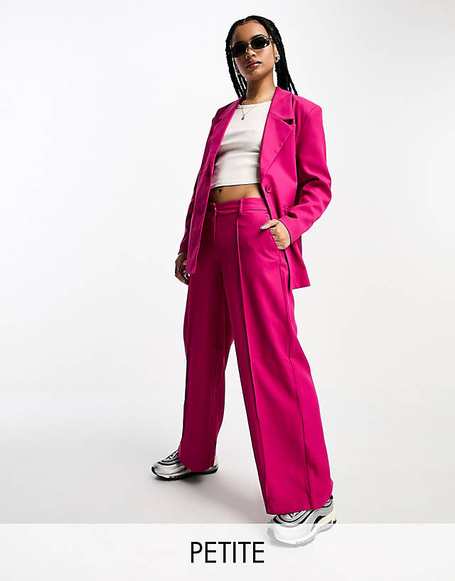 Noisy May Petite - tailored wide leg trousers co-ord in pink