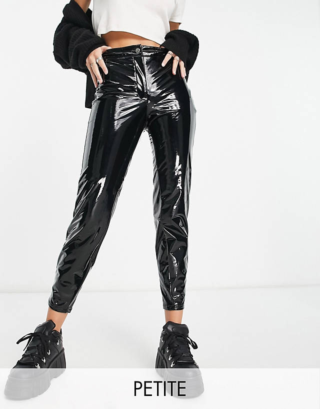 Noisy May Petite - vinyl high waisted trousers in black