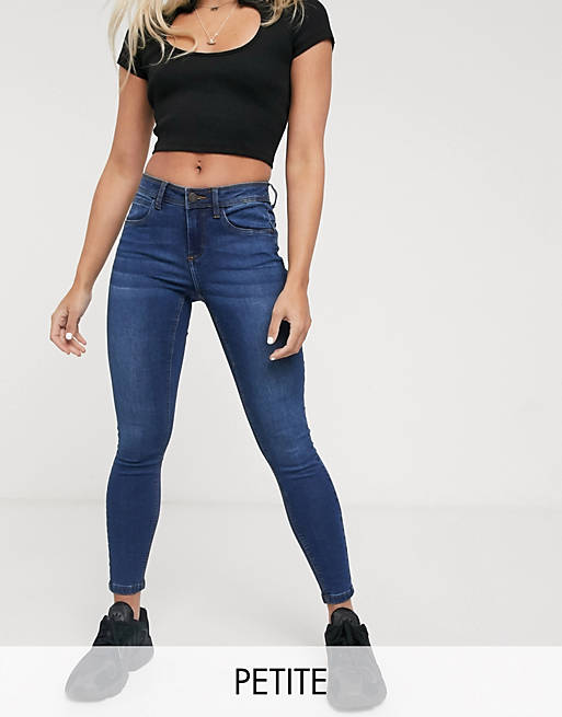 Noisy May Petite - Vormgevende jeans met hoge taille in blauw