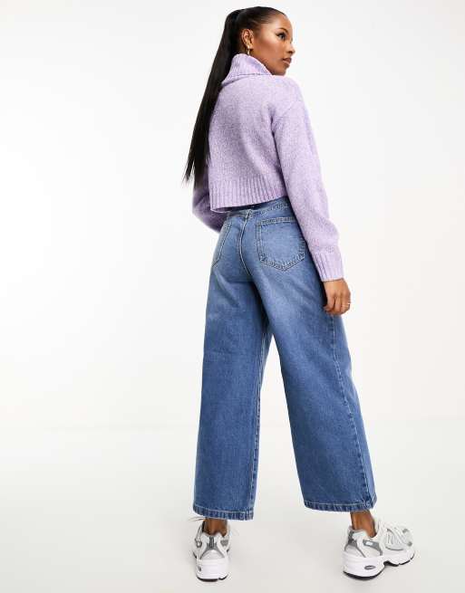 Petite wide outlet leg crop