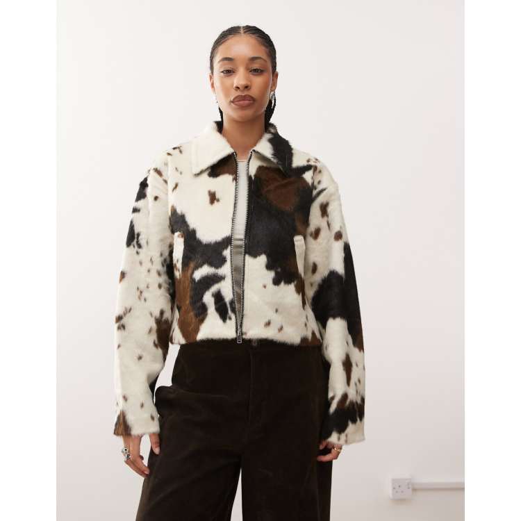 209563350-1-cow?$n_750w$&wid=