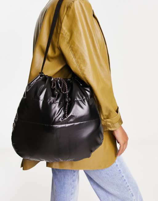 Noisy May puffer shoulder bag in black faux leather | ASOS