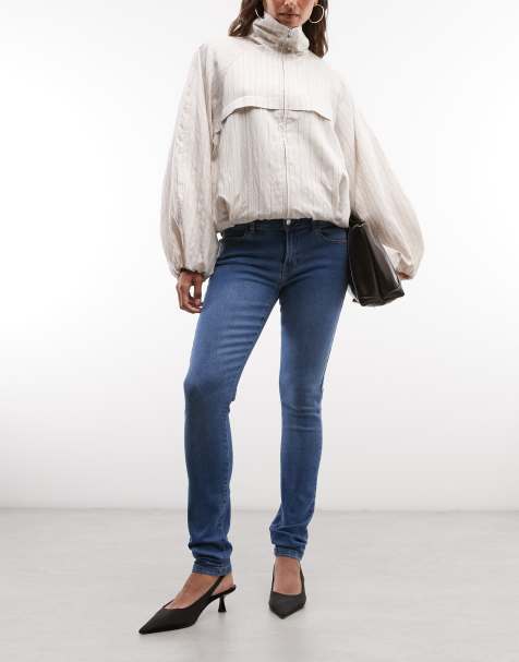 Noisy May Rae tief sitzende Super-Slim-Jeans in mittelblauem Denim - view 1