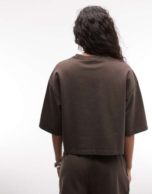 Noisy May - Recht cropped T-shirt in bruin met wassing, deel van co-ord set, 3 van 4