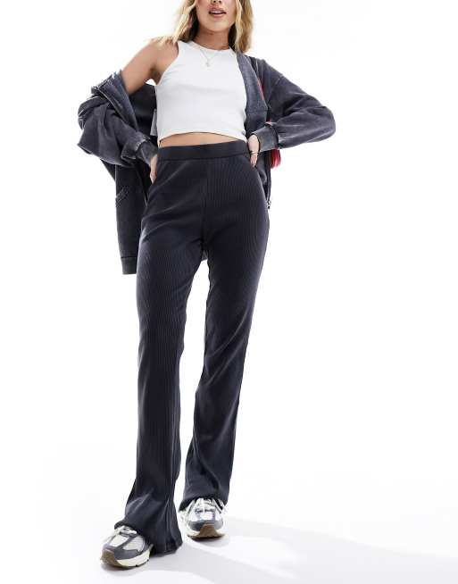 Noisy May ribbed flared pants in washed gray