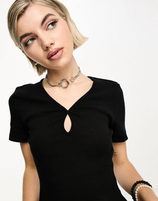Noisy May ribbed keyhole detail top in black - ASOS Price Checker