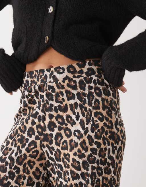 Noisy May ribbed wide leg trouser in leopard print, 5 of 5
