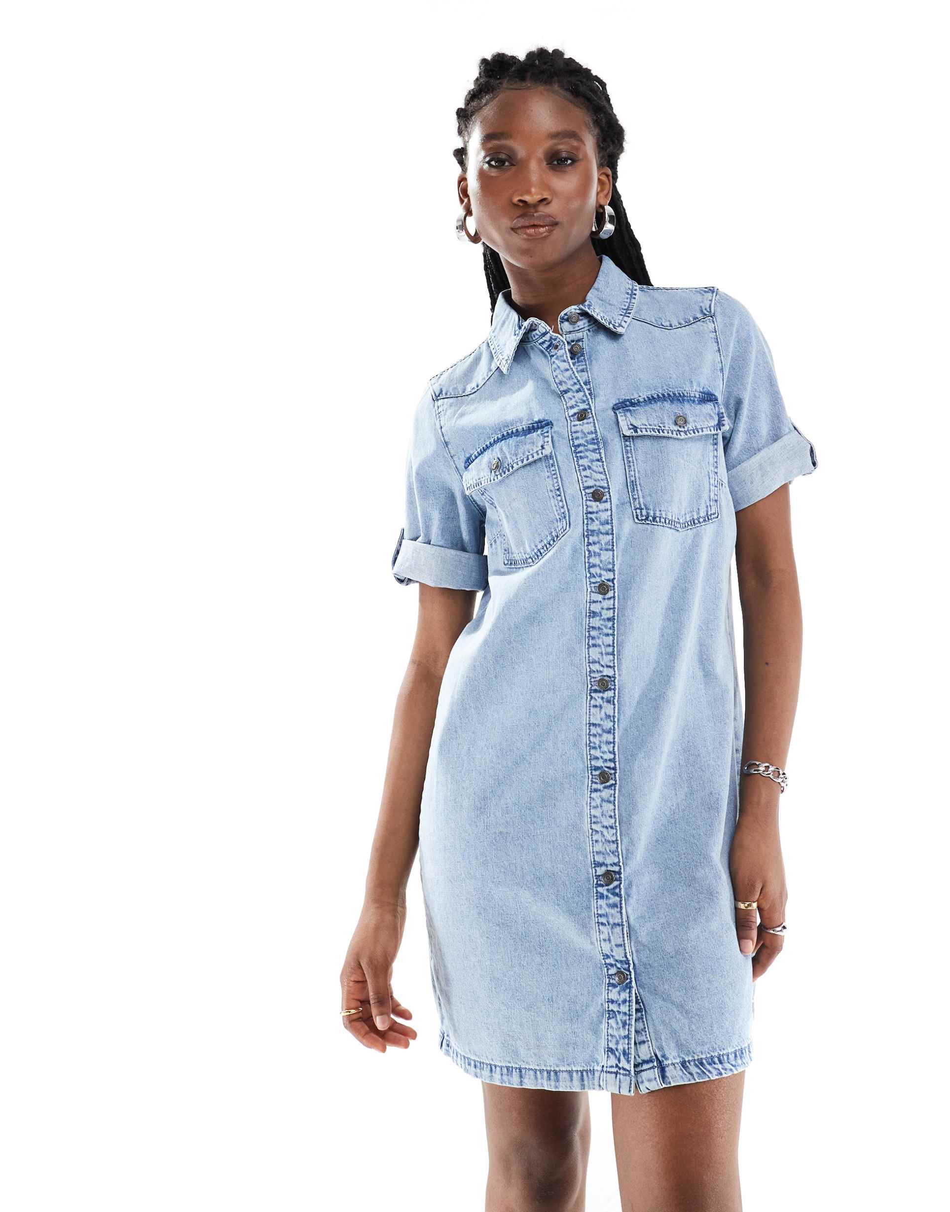 noisy may rolled sleeve denim mini dress in light blue wash