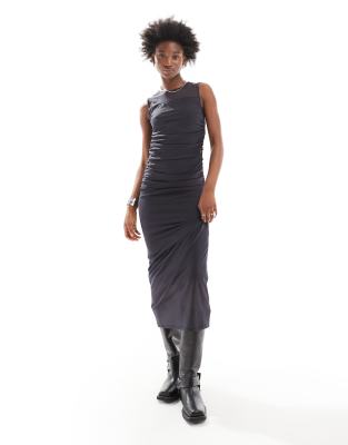 noisy may ruched detail maxi dress in charcoal