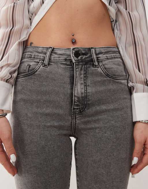 Noisy May Sallie high rise slim flare jeans in light grey, 5 of 5