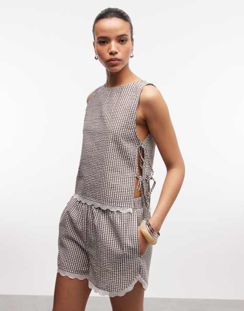 Noisy May - Seersucker top met gestrikte zijkant en kanten rand in chocoladebruine gingham ruit, deel van co-ord set - view 1