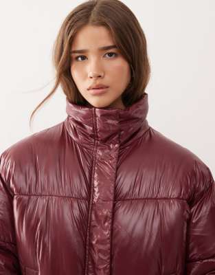 Noisy May Shiny Puffer Jacket In Burgundy
